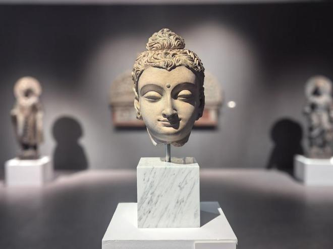 鹊枇杷》仅展一日深港艺术同时发声开元棋牌网站一周观展｜宋画《山(图48)